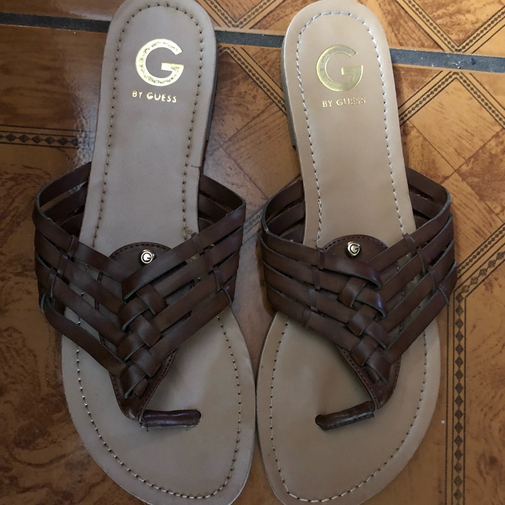 GUESS Sandals - Picture 2 of 4